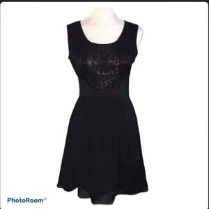 NWT CBRL BLACK LACE SLEEVELESS DRESS